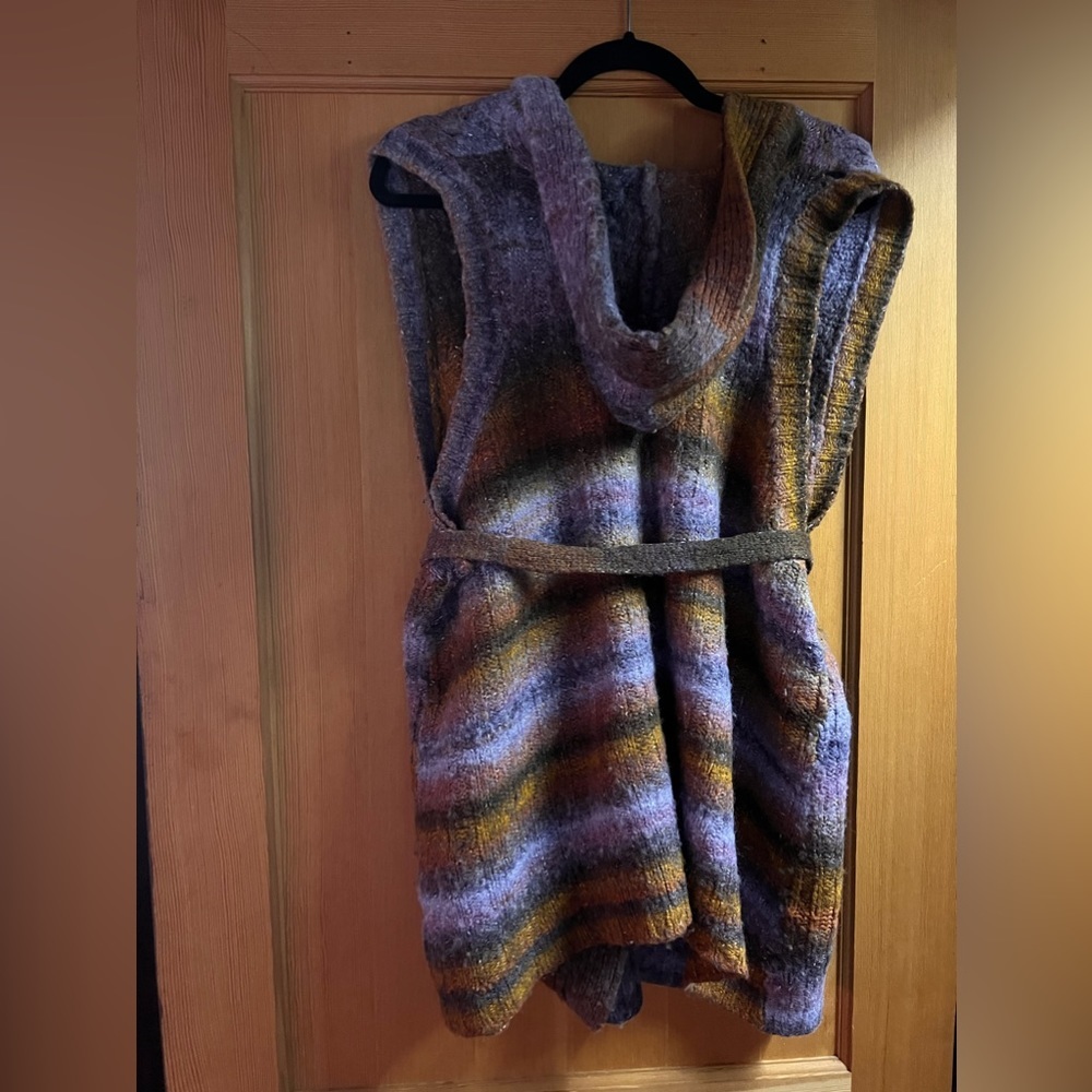 Lane Bryant 22/24 sweater vest with hood Ombre color belted wide sleeve - Picture 8 of 10